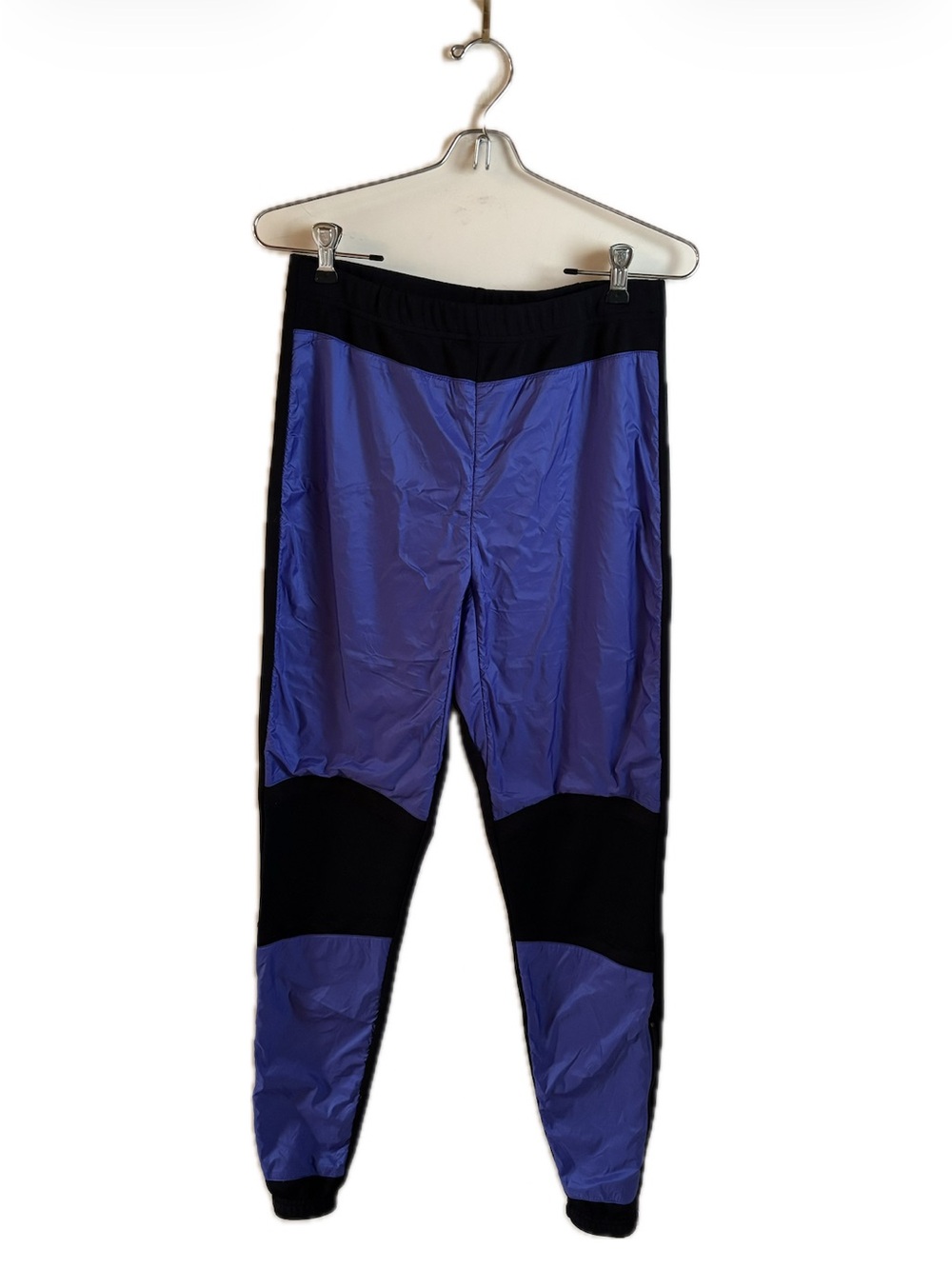 Vintage MEC Women’s Black and Blue Active Wear Cycling Pants
